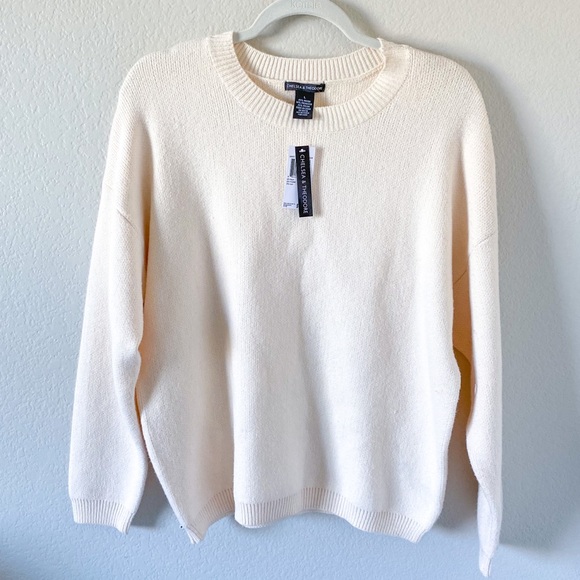 Chelsea & Theodore Sweaters - NWOT! Chelsea & Theodore, Cream Sweater